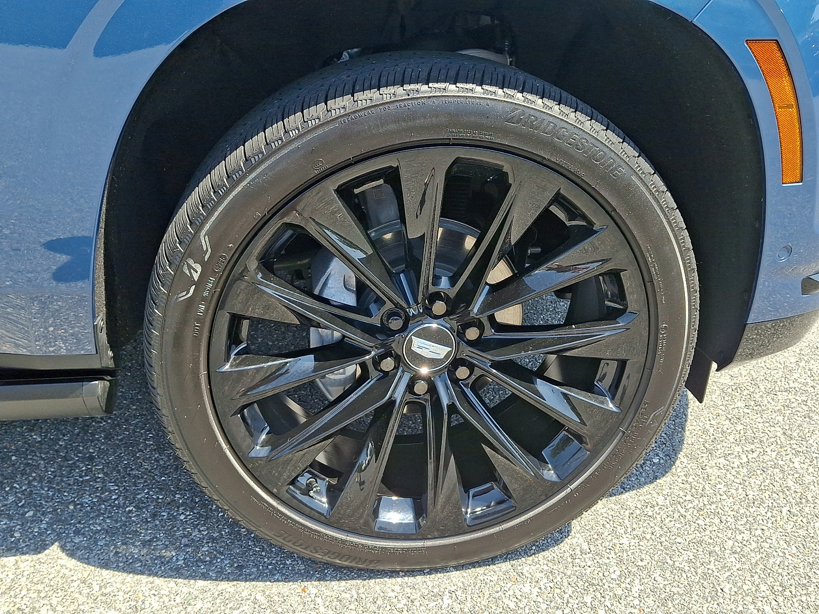2026 Cadillac Escalade Platinum Sport - Photo 8