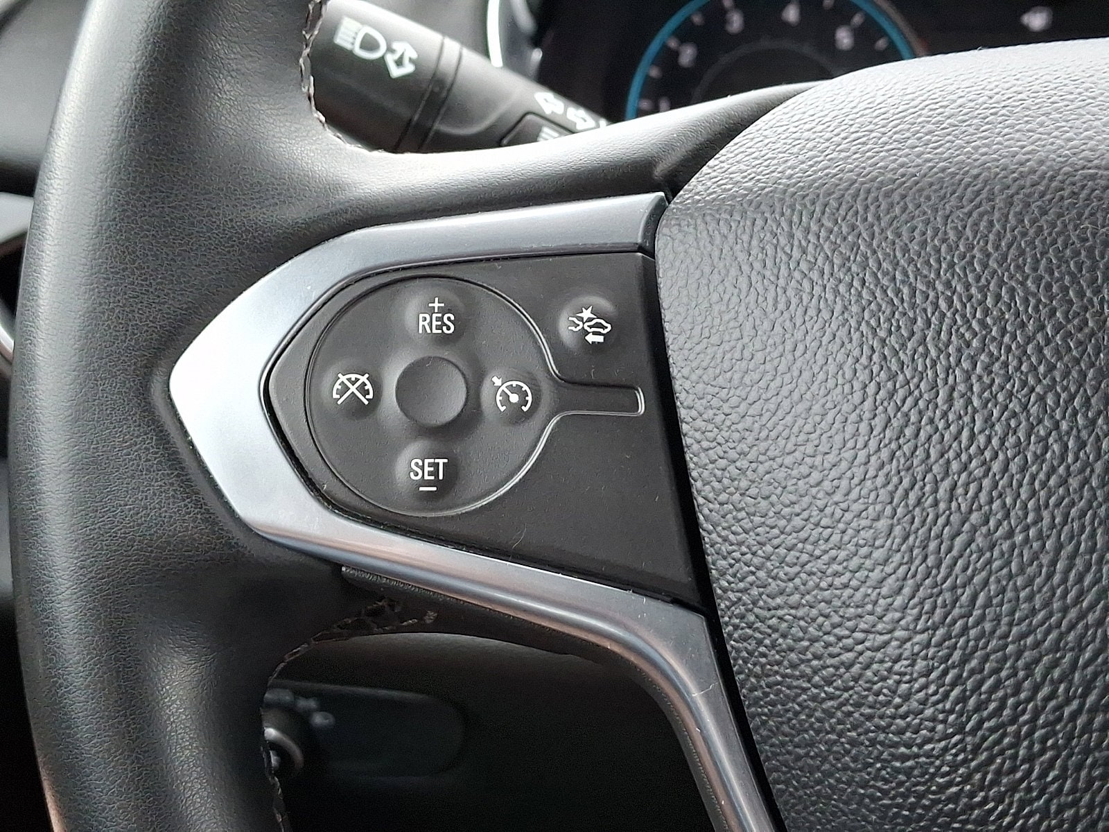 2023 Chevrolet Traverse 1LT - Photo 22