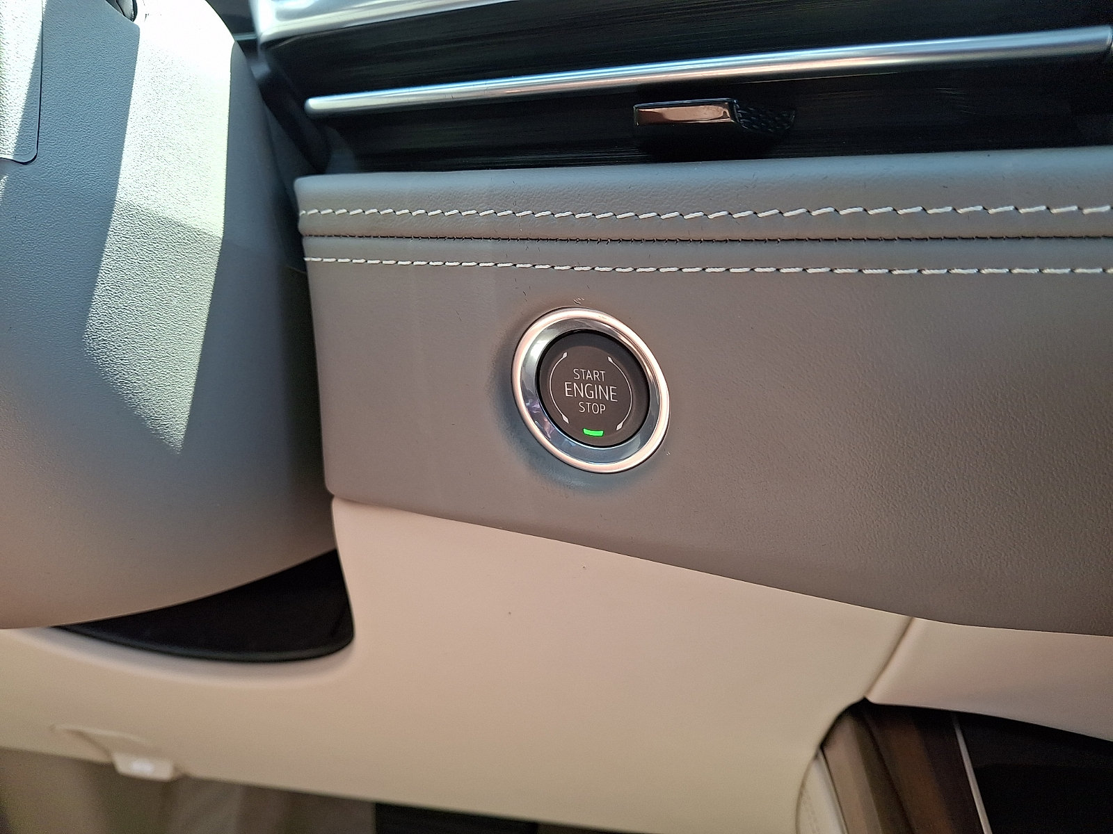 2026 Cadillac Escalade Platinum Sport - Photo 26