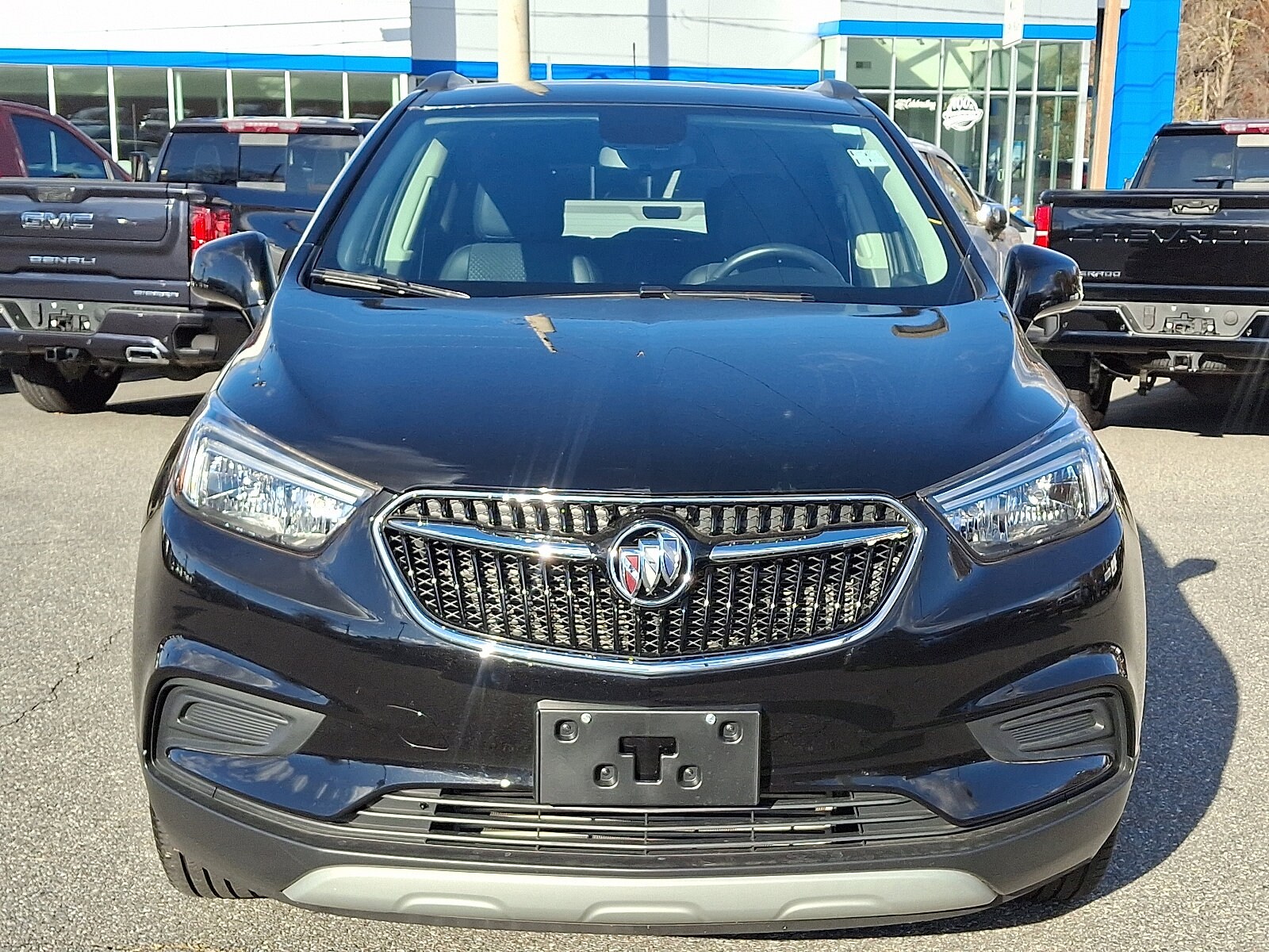 2022 Buick Encore Preferred photo 2