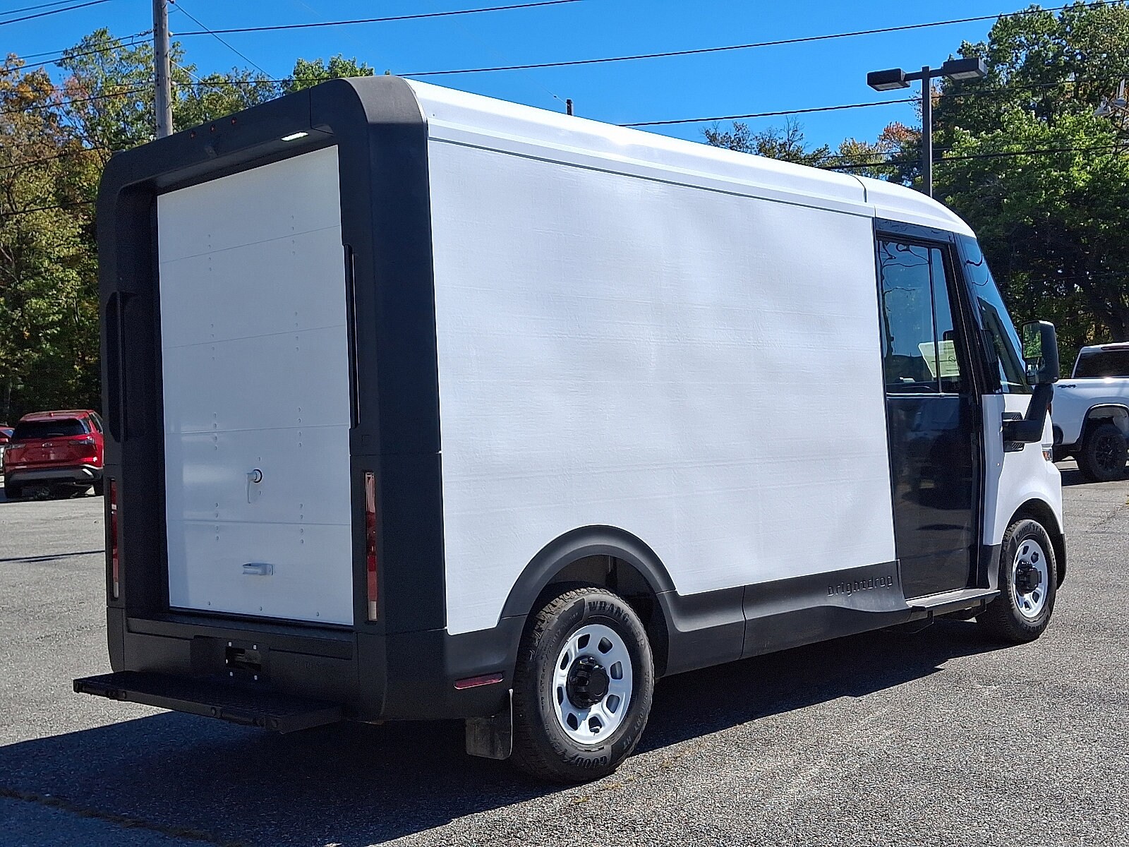 2025 Chevrolet BrightDrop 400 photo 2