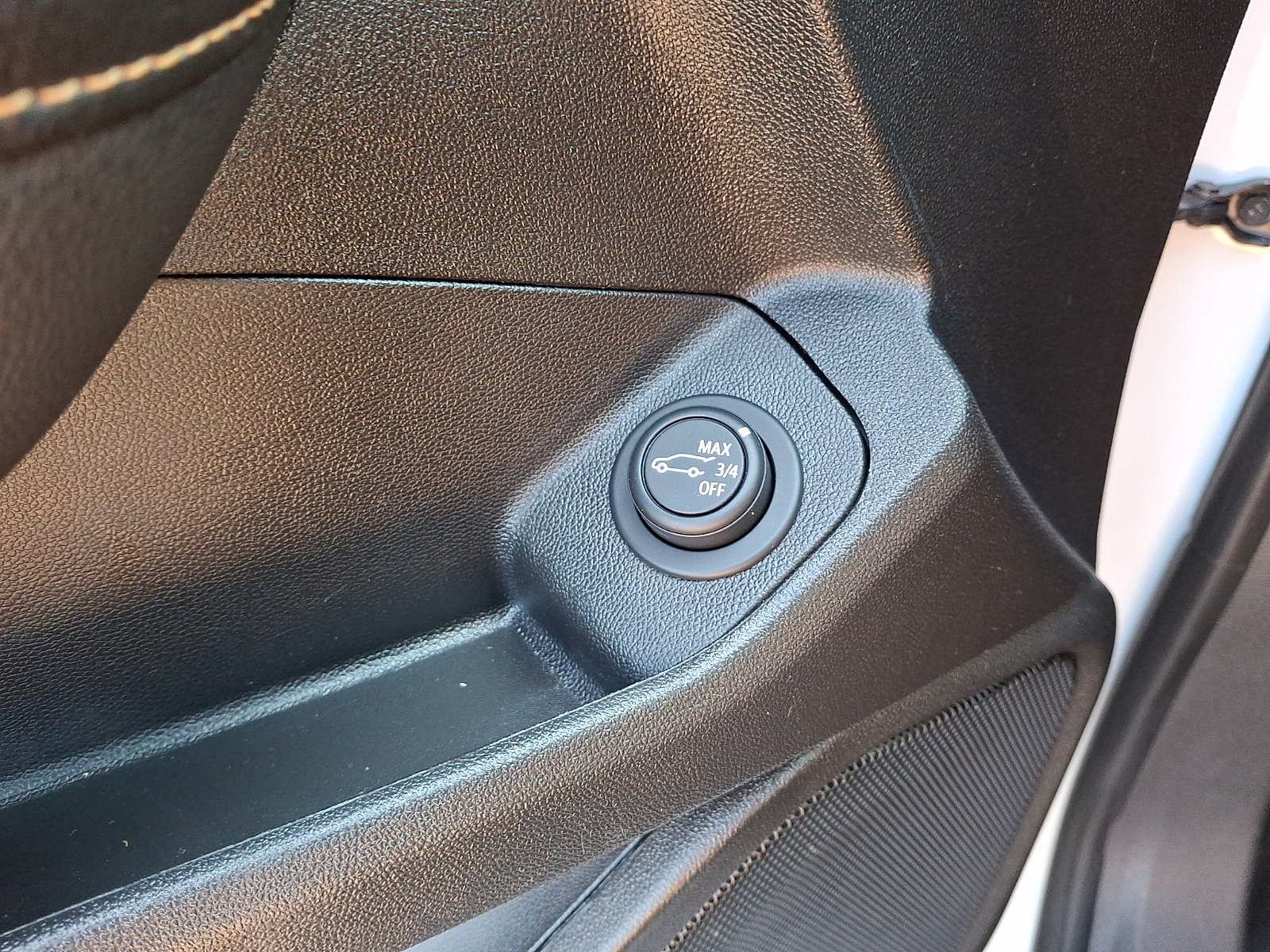 2021 GMC Terrain SLE - Photo 25