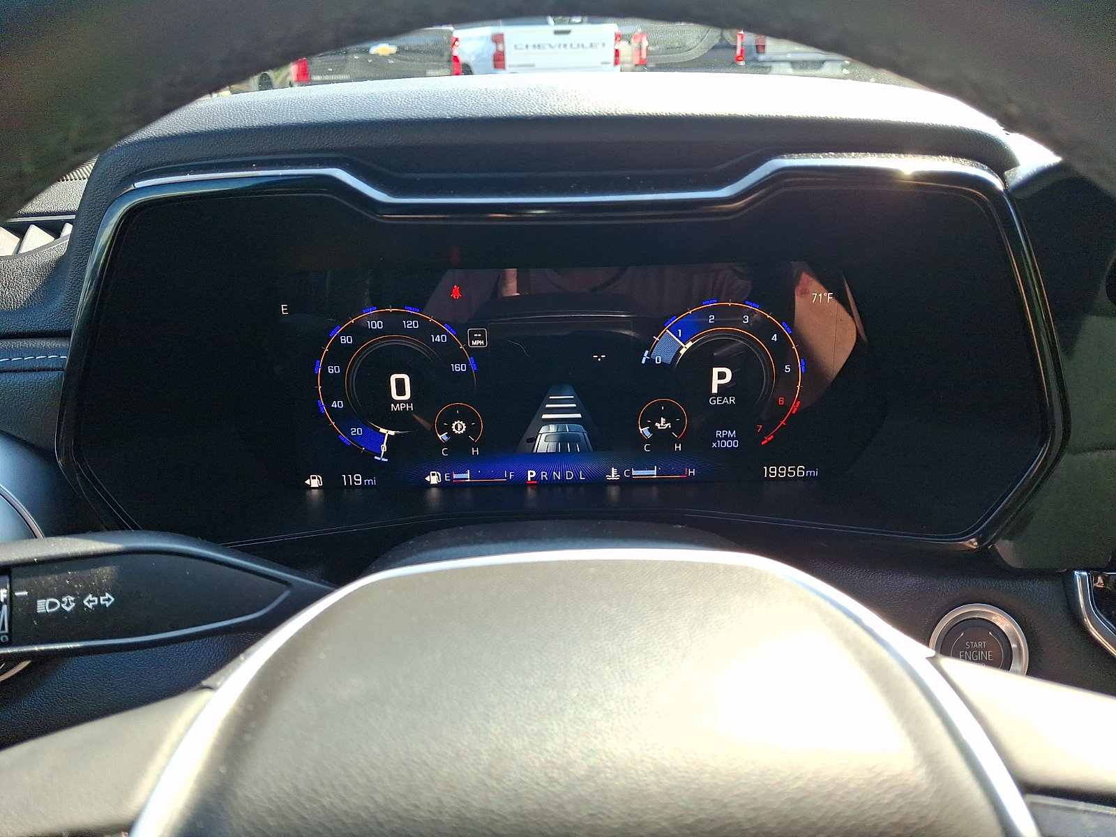 2024 Chevrolet Colorado LT - Photo 18