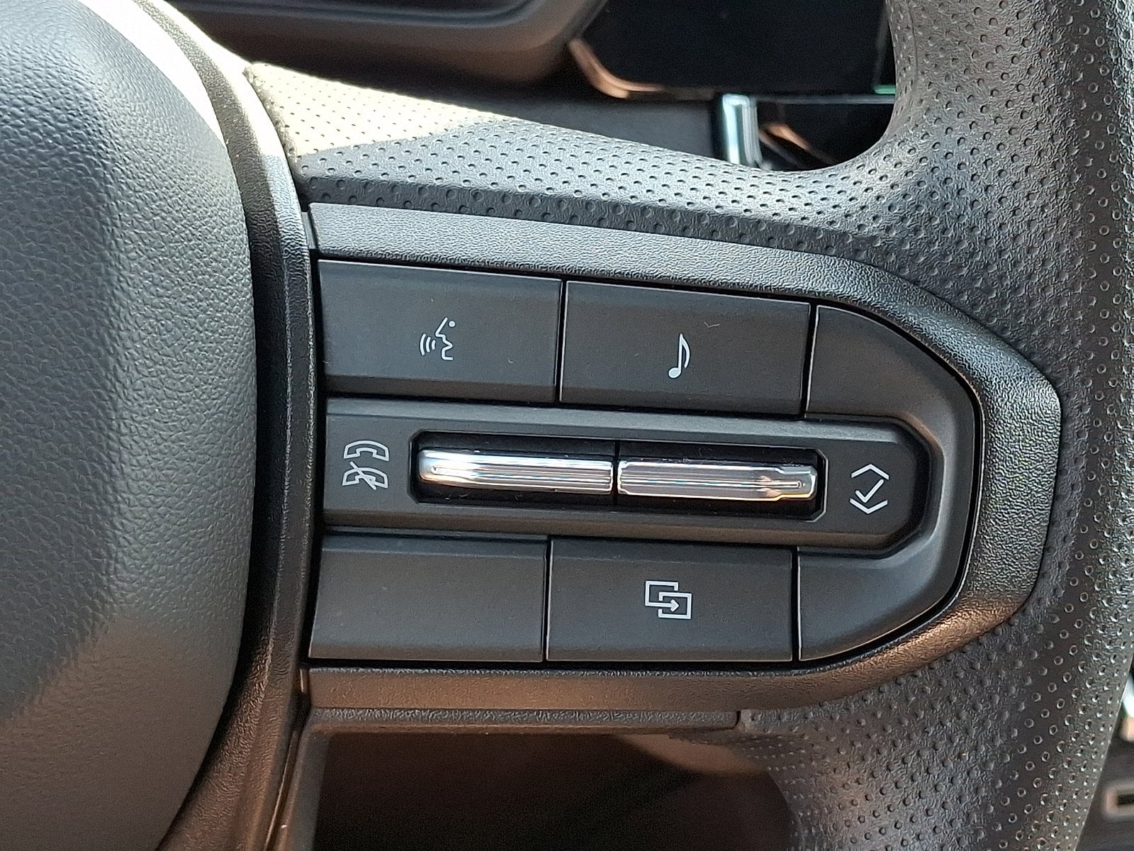 2026 Chevrolet Colorado Trail Boss - Photo 22