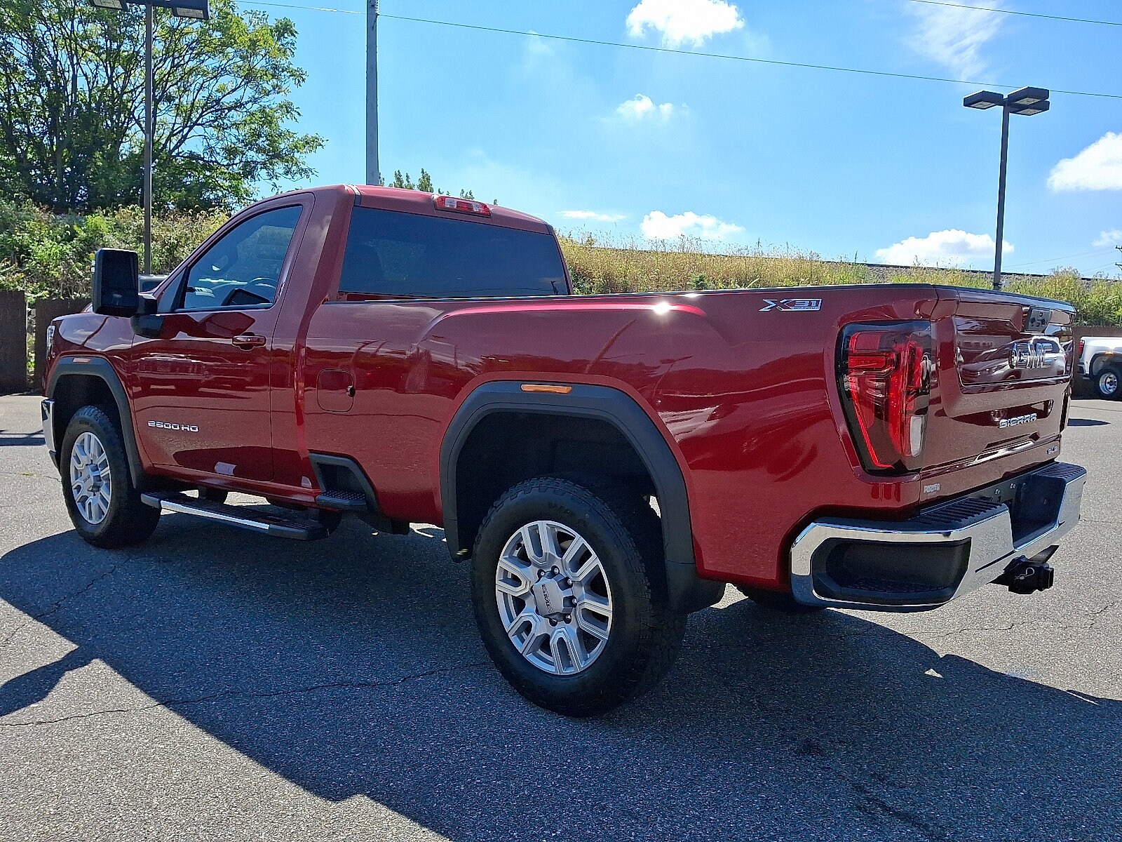 2022 Gmc Sierra 2500 HD SLE photo 4