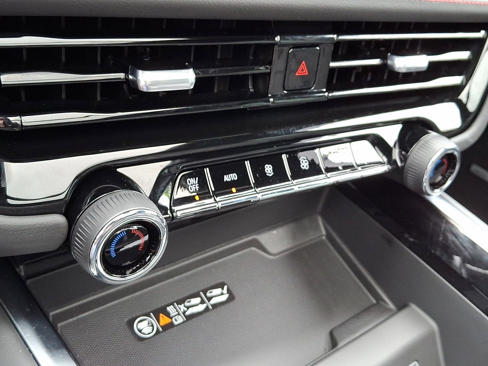2026 Chevrolet Tahoe RST - Photo 18