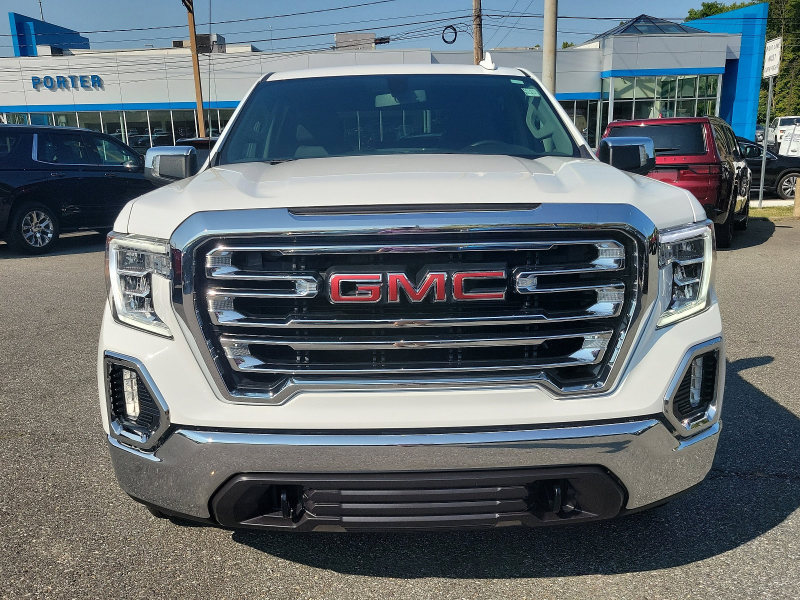 Used 2021 GMC Sierra 1500 SLT with VIN 3GTU9DEL6MG453672 for sale in Newark, DE