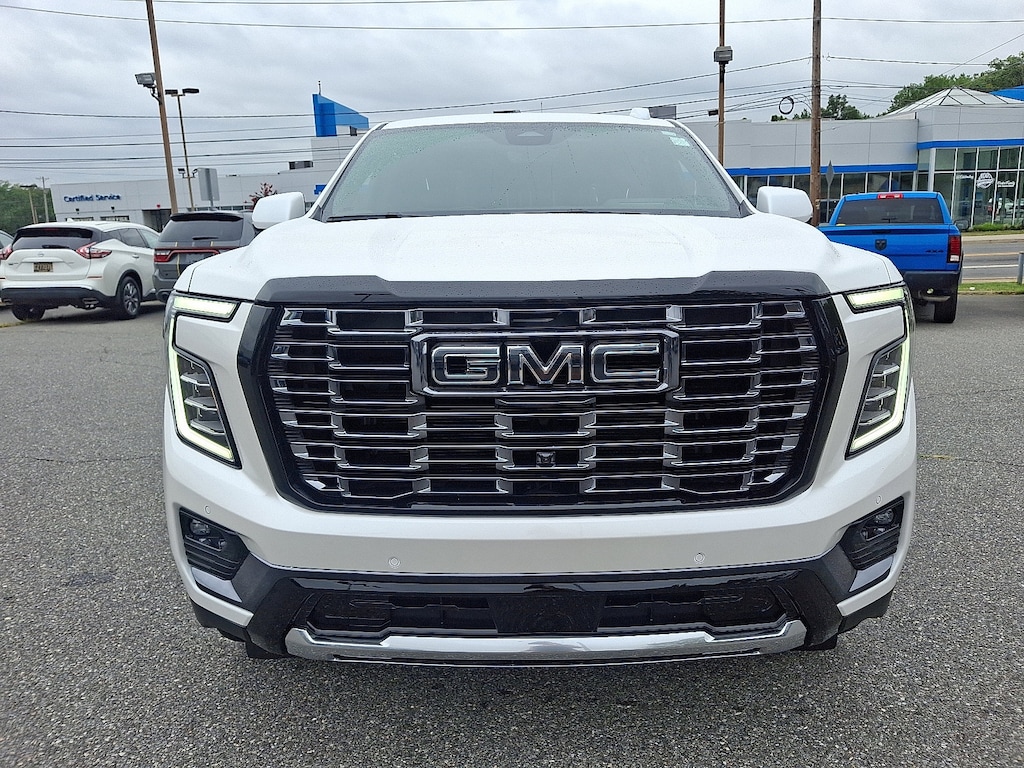 Used 2025 GMC Yukon Denali Ultimate SUV