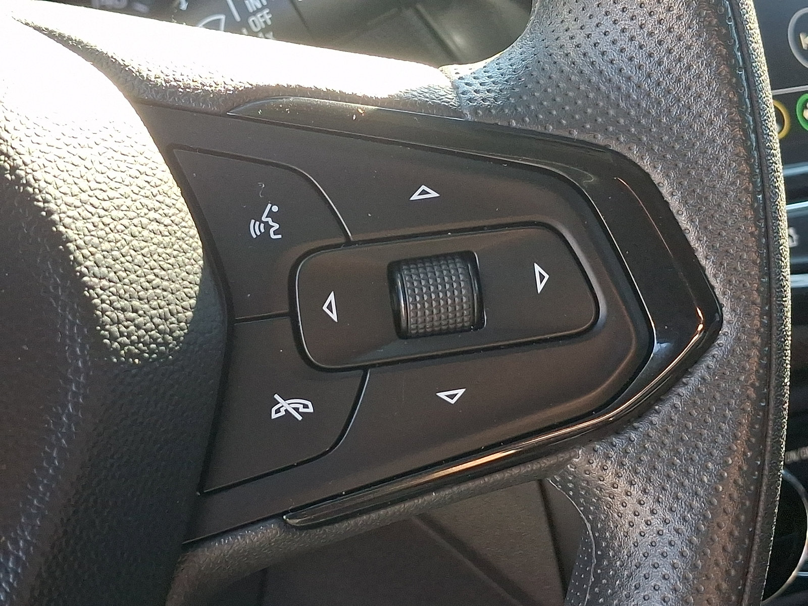 2023 Chevrolet TrailBlazer LT - Photo 22