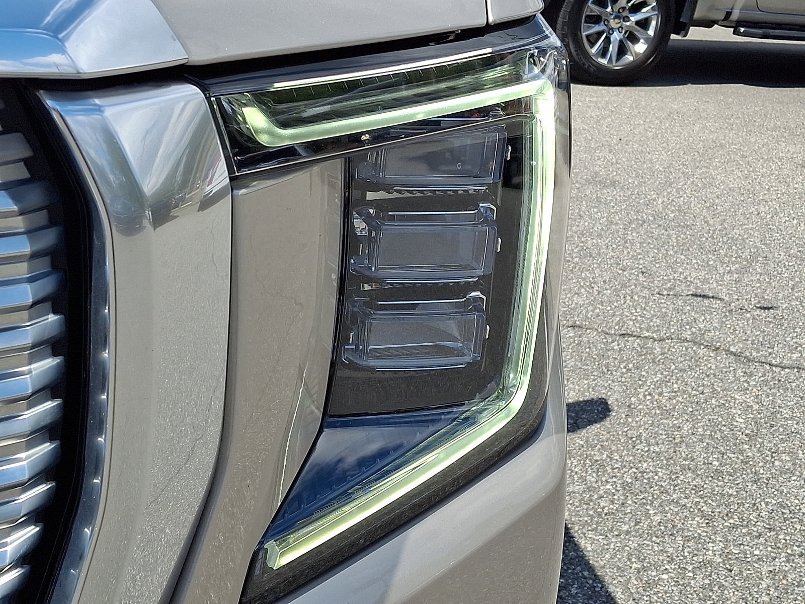 2024 GMC Yukon XL Denali - Photo 9