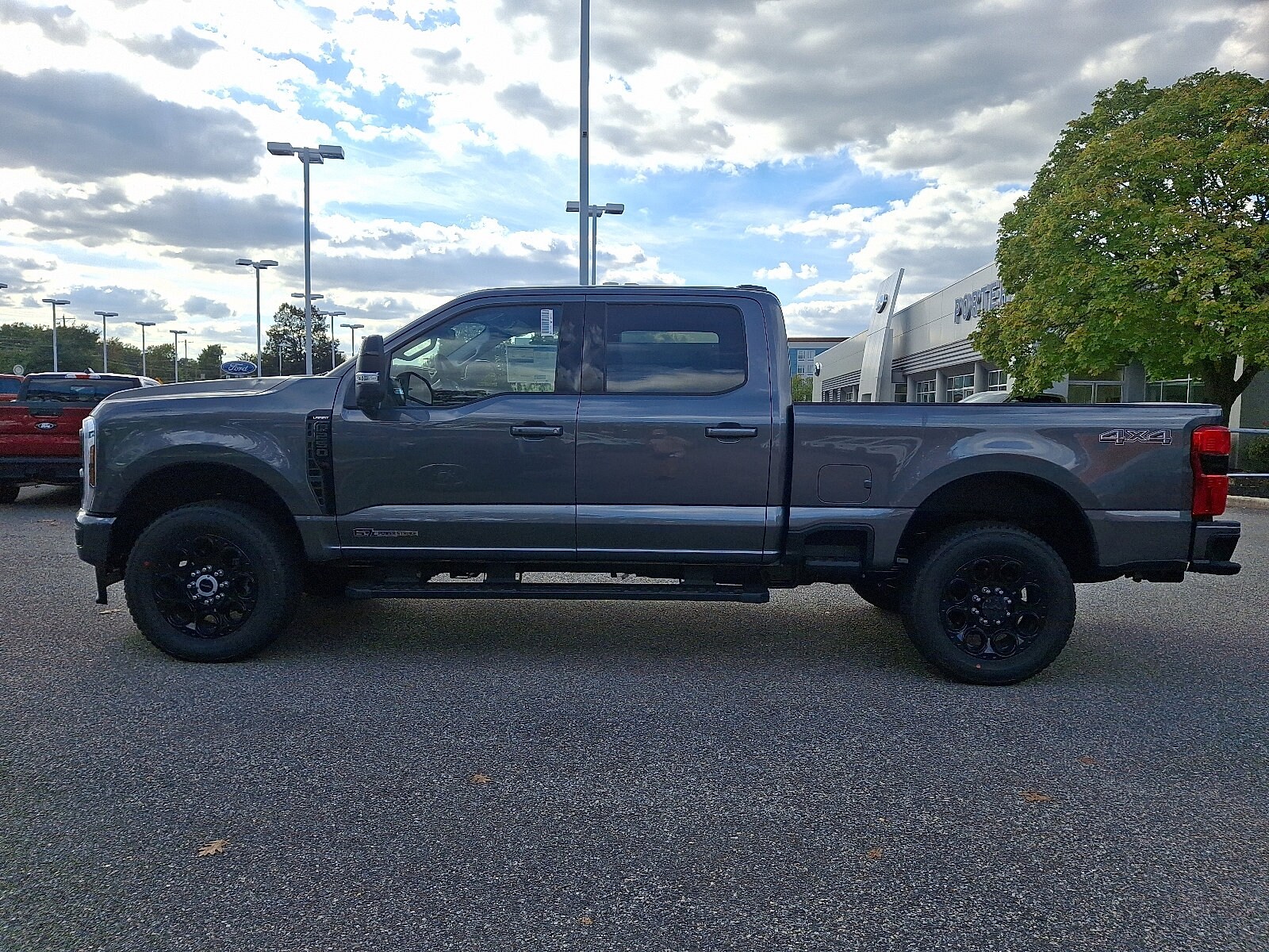2026 Ford F-250 Lariat photo 4