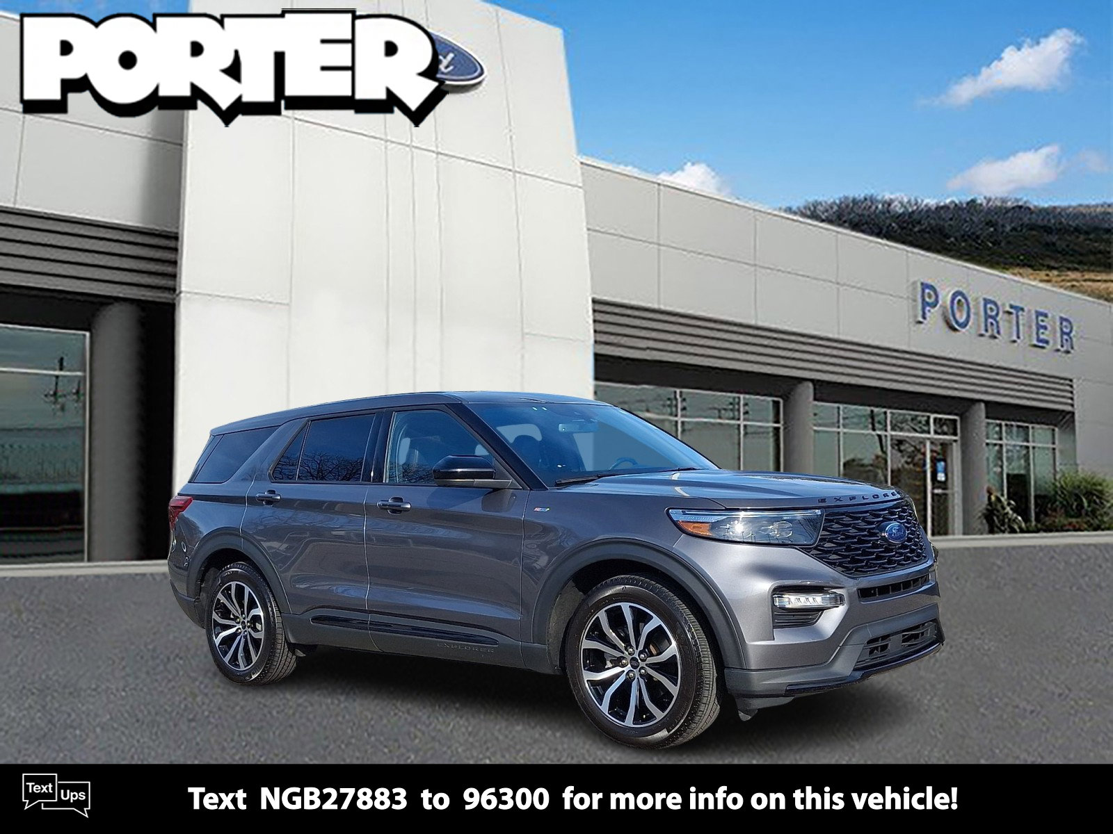 2022 Ford Explorer ST-LINE's photo