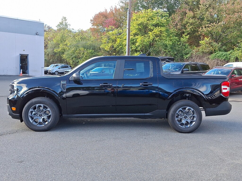 New 2025 Ford Maverick XLT Truck