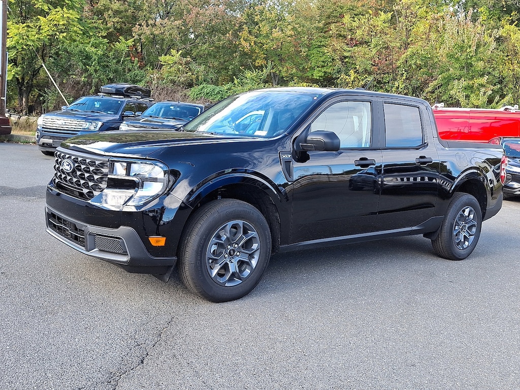 New 2025 Ford Maverick XLT Truck