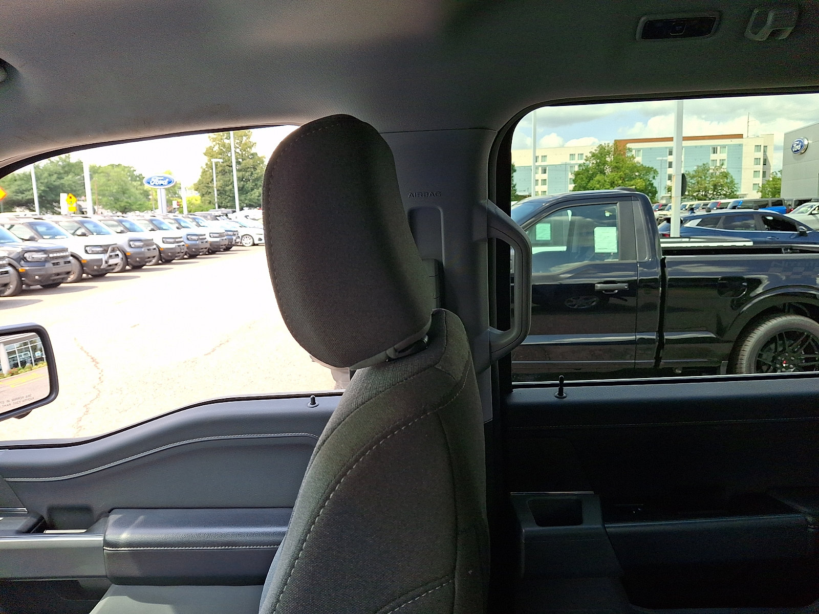 Photo 16