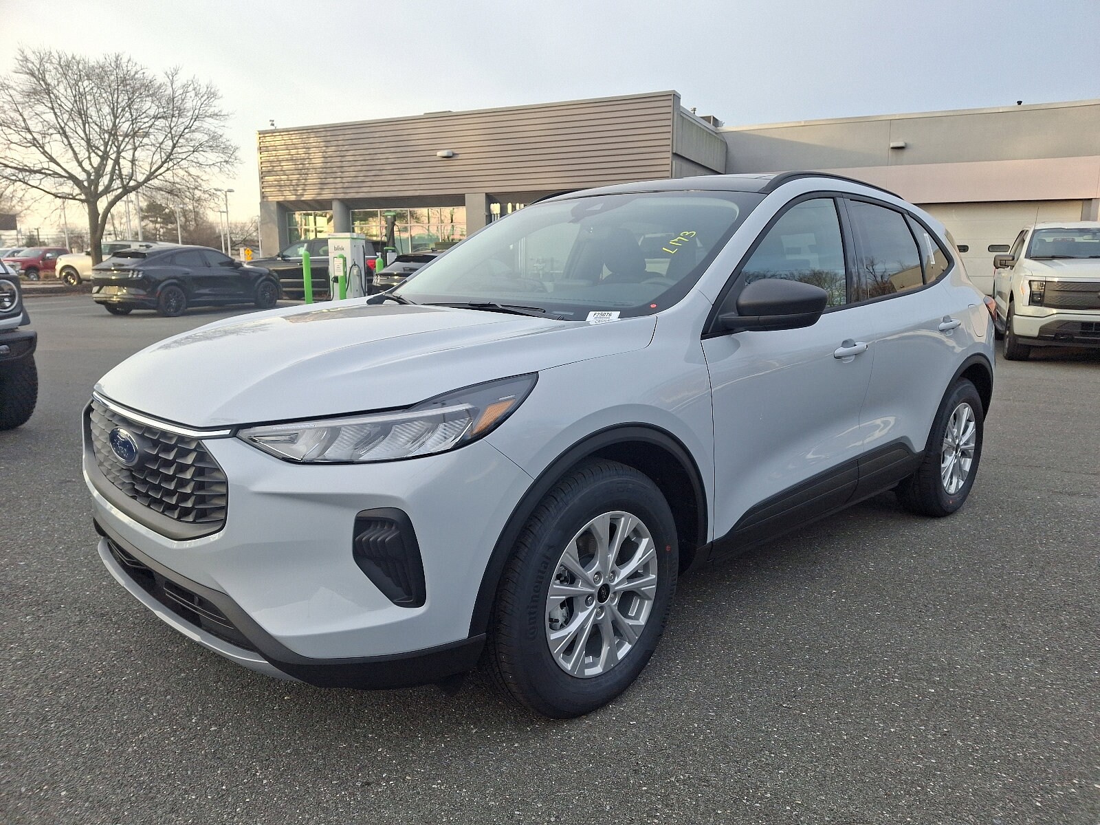 2025 Ford Escape Active photo 3