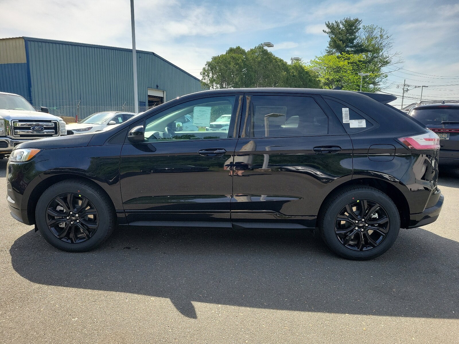 2024 Ford Edge SE photo 4