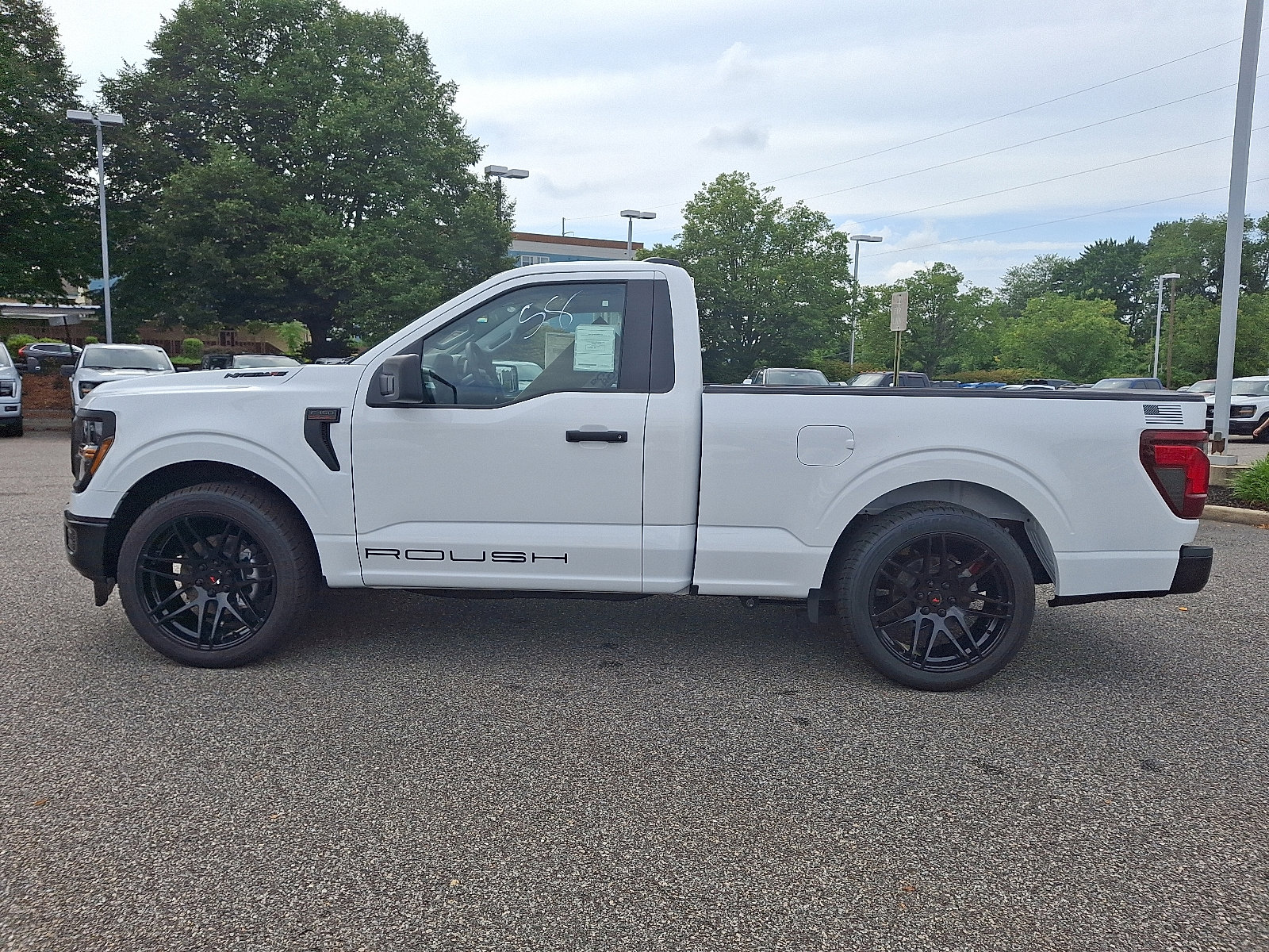 2025 Ford F-150 XL photo 4