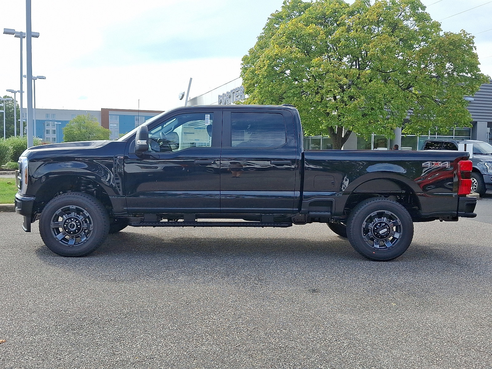 2026 Ford F-350 Super Duty XL - Photo 4