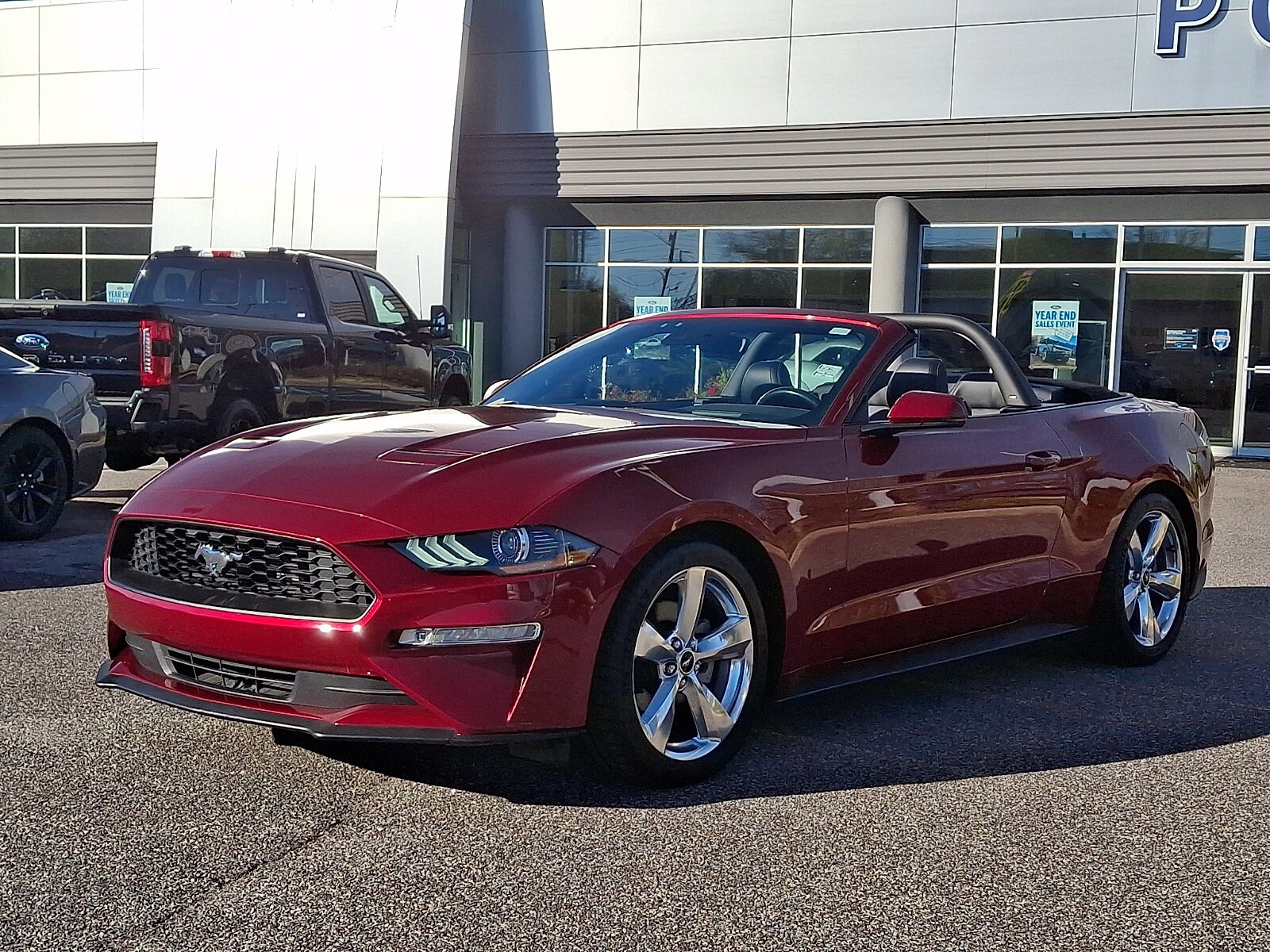 2018 Ford Mustang EcoBoost Premium Convertible photo 4