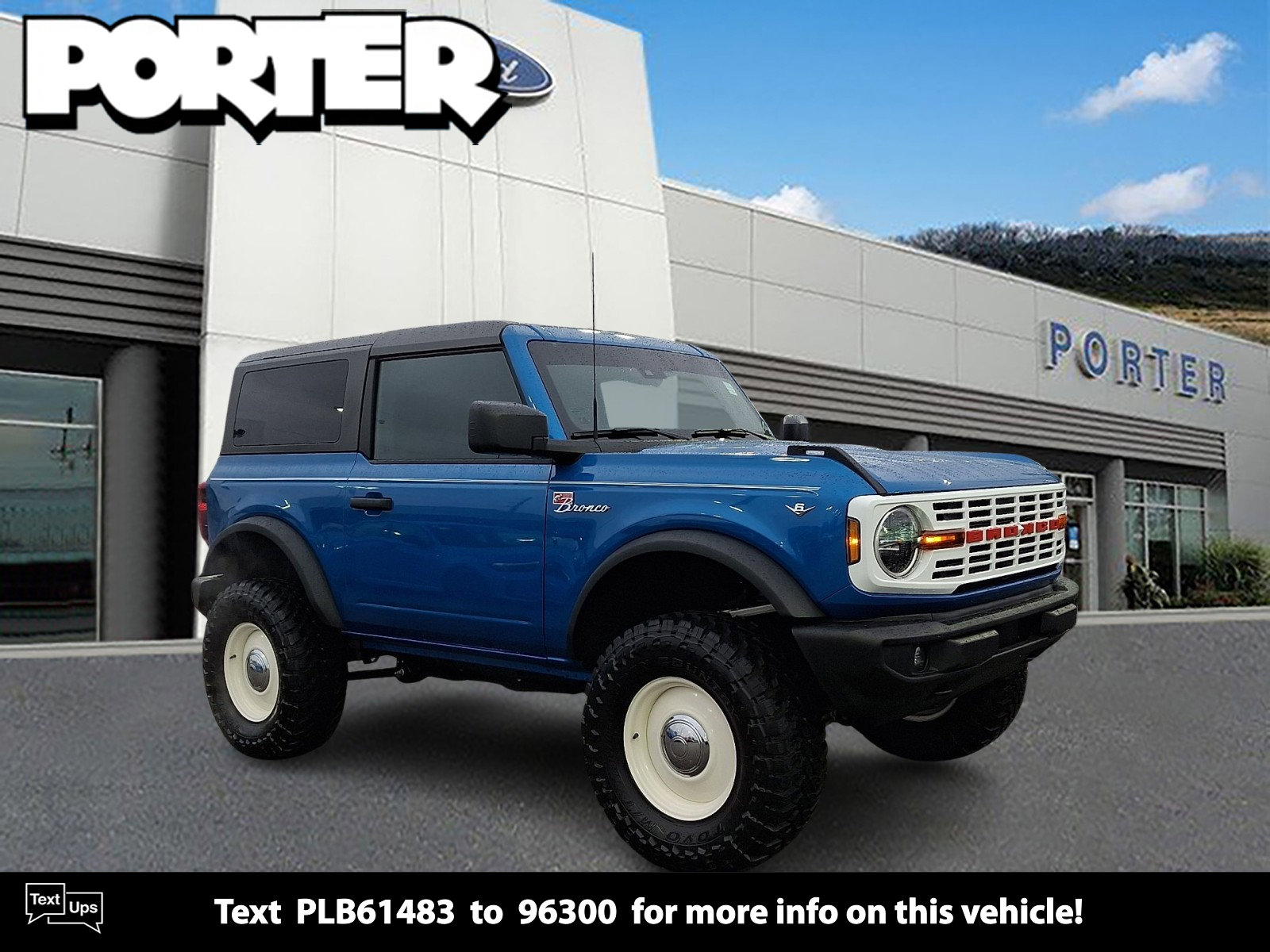 2023 Ford Bronco 2-Door Big Bend's photo