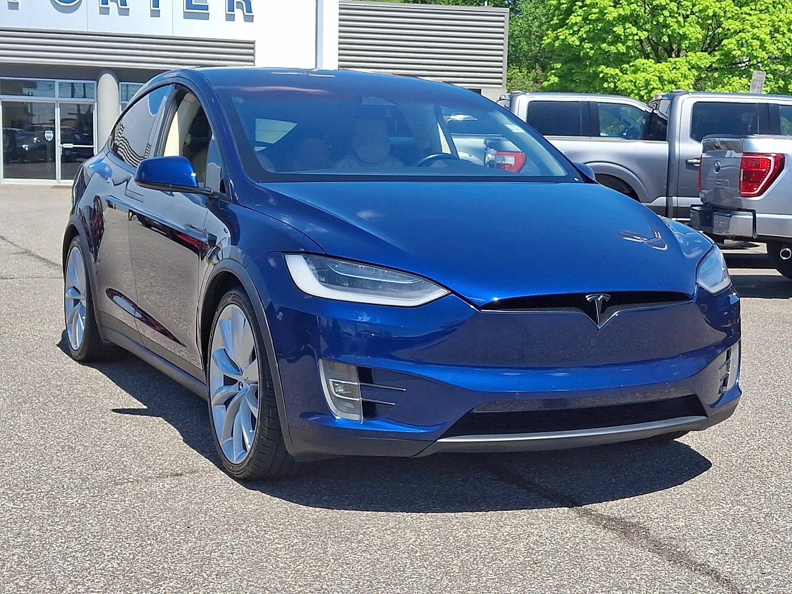 Used 2017 Tesla Model X 100D with VIN 5YJXCDE27HF045053 for sale in Newark, DE