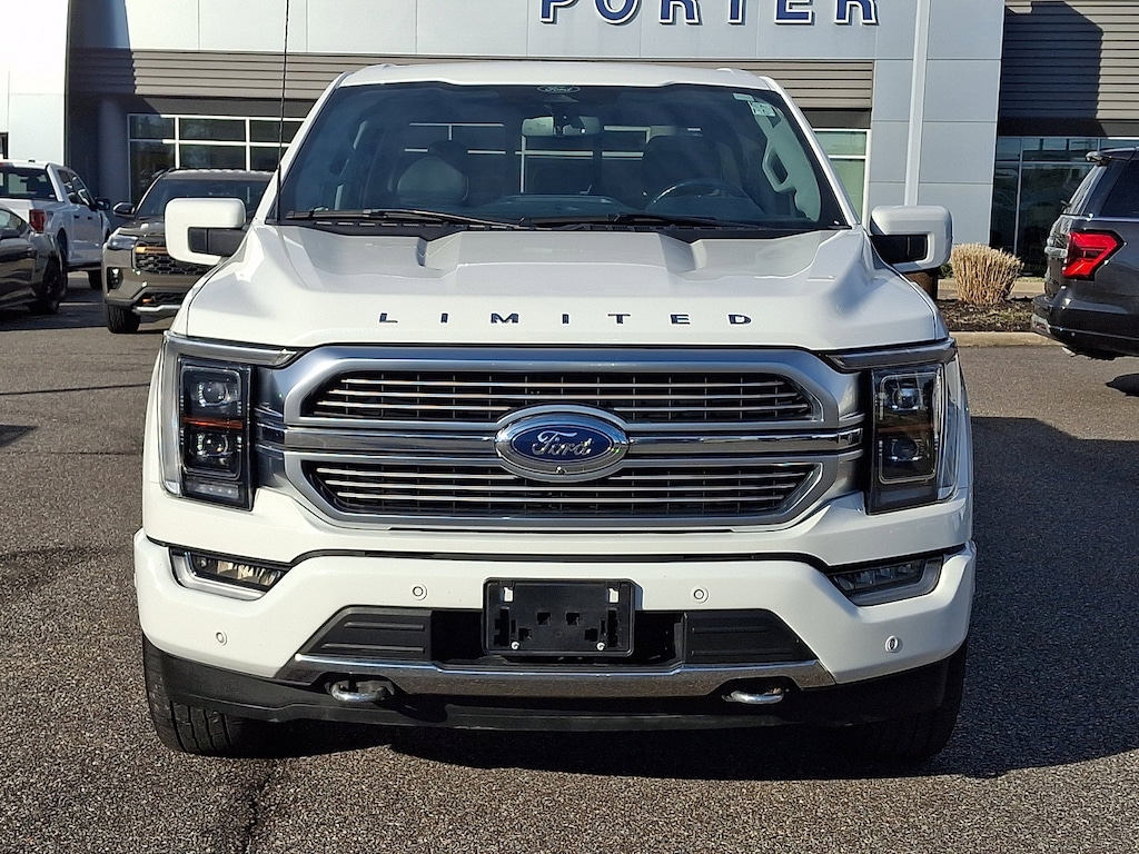 2022 Ford F-150 Limited photo 3