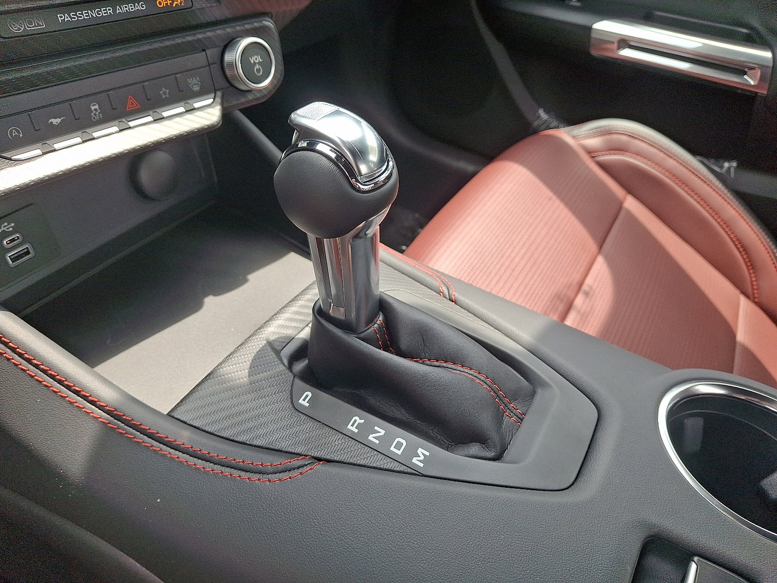 2025 Ford Mustang GT Premium Fastback - Photo 15
