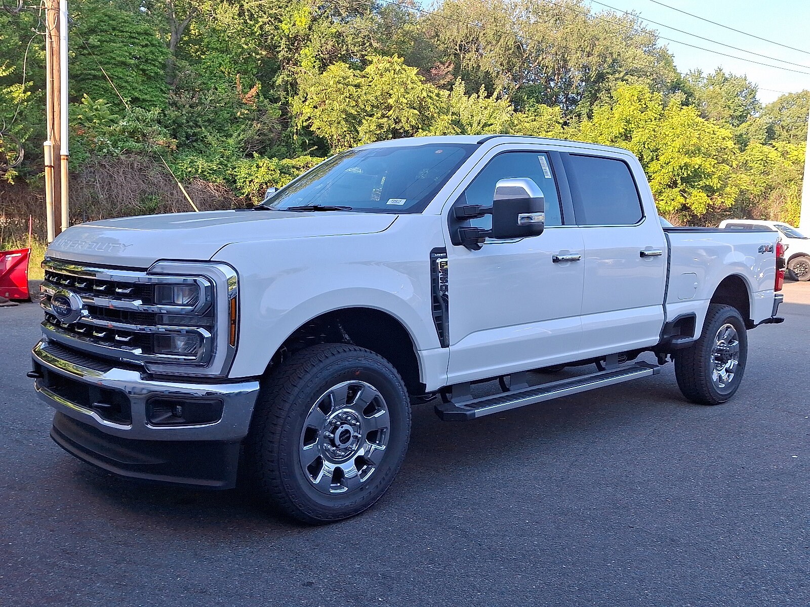 2026 Ford F-350 Lariat photo 3