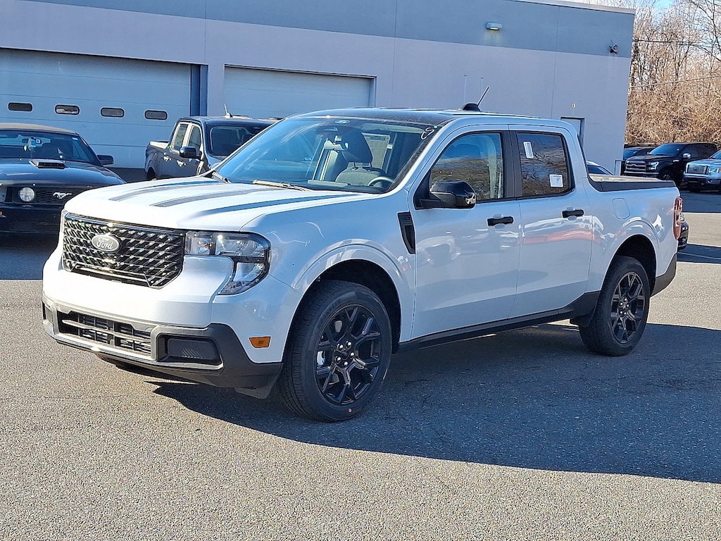 2026 Ford Maverick XLT photo 3