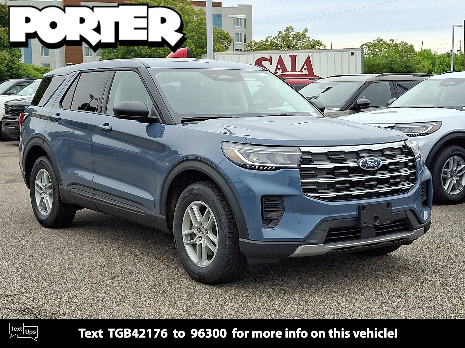 2026 Ford Explorer Active 4WD's photo