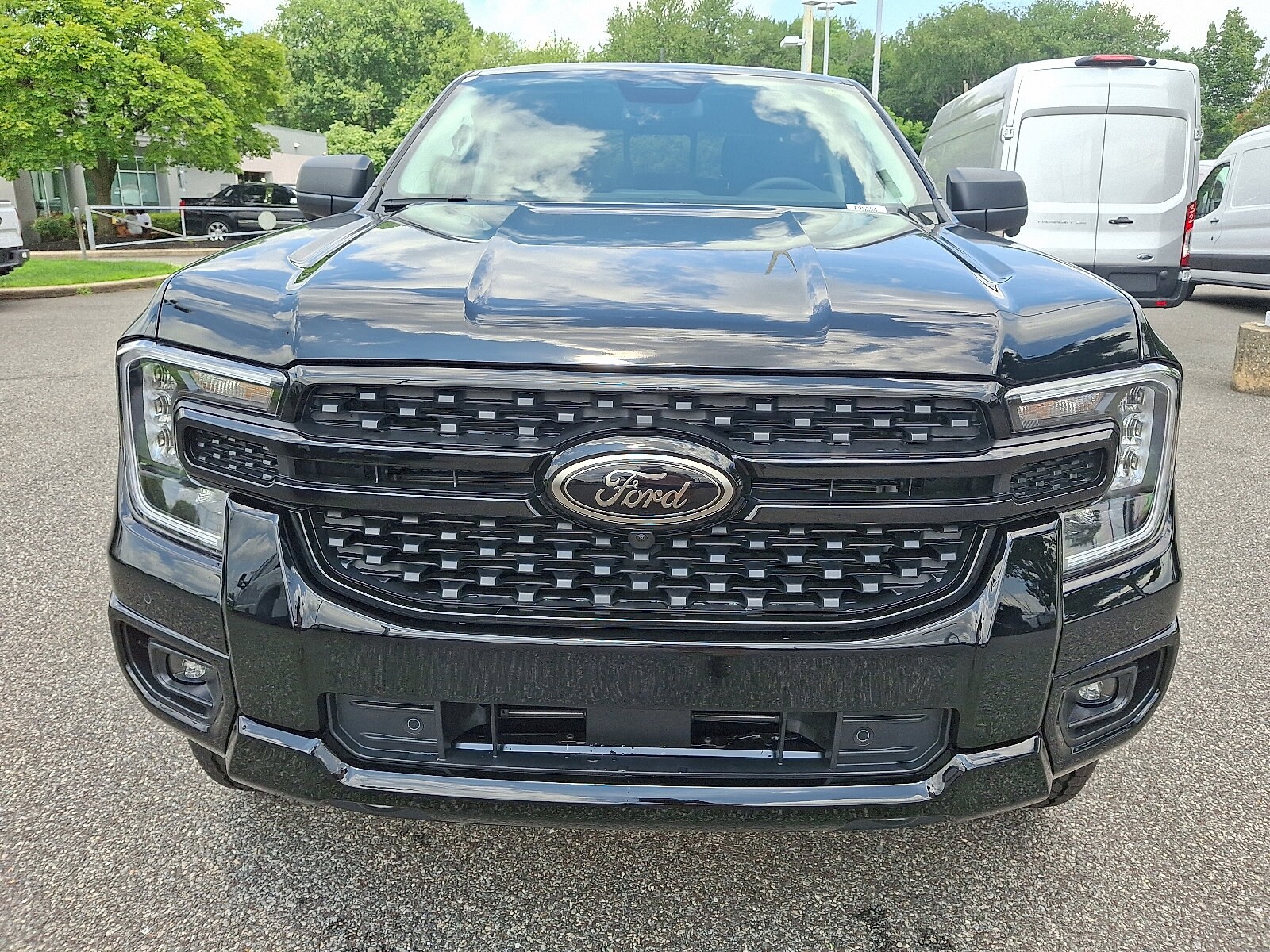 2025 Ford Ranger XLT photo 2