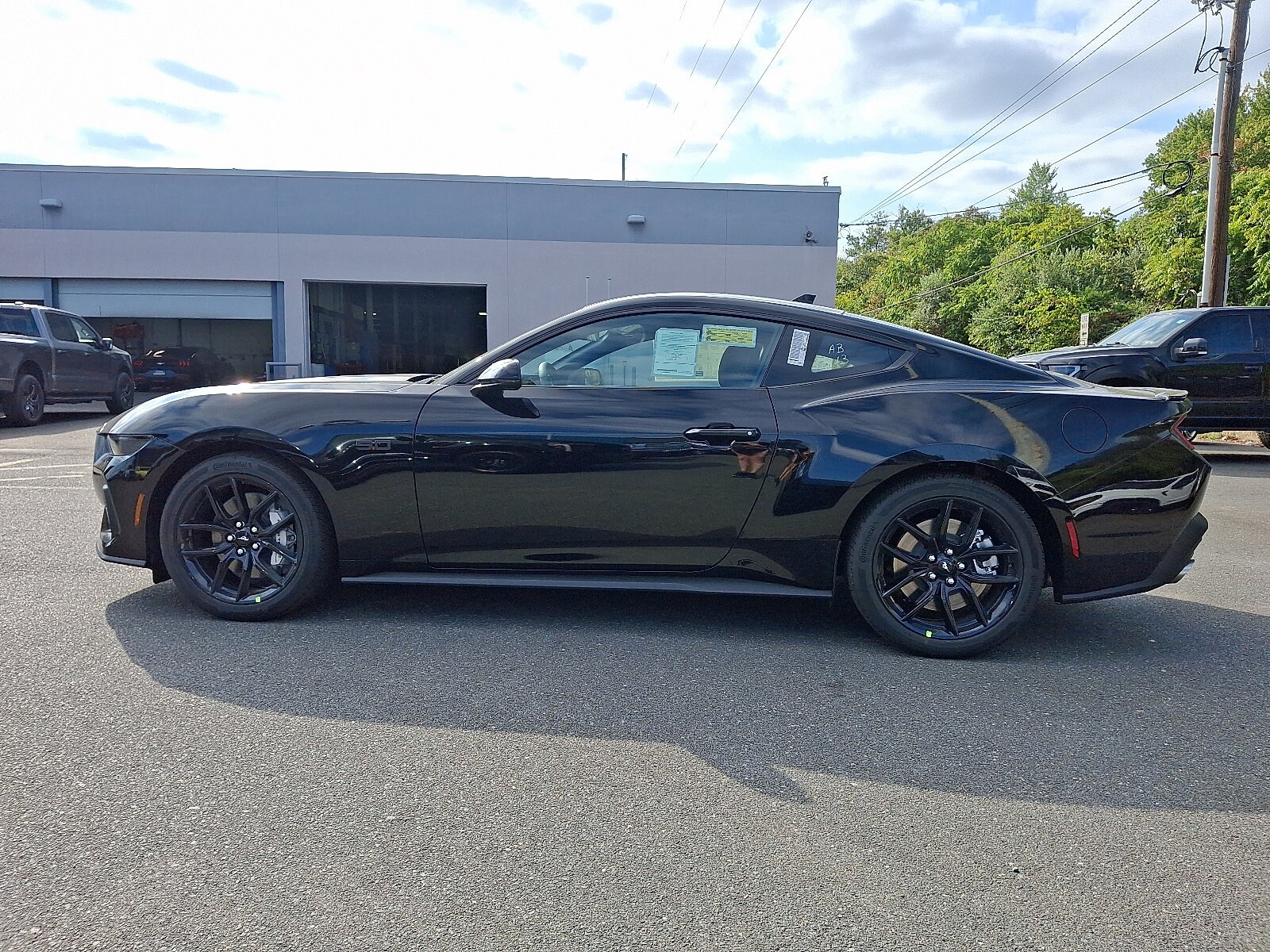 2025 Ford Mustang GT Premium photo 4