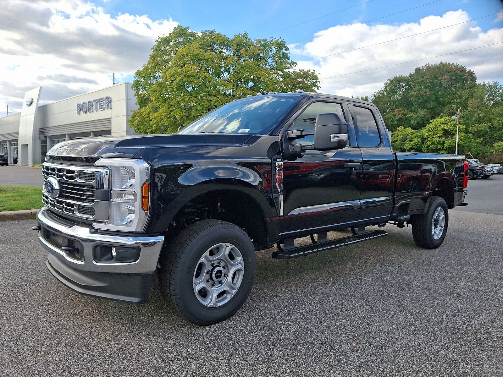 2026 Ford F-250 XLT photo 3