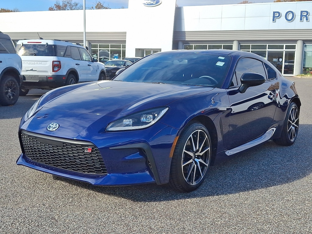 Certified 2025 Toyota GR86 GR86