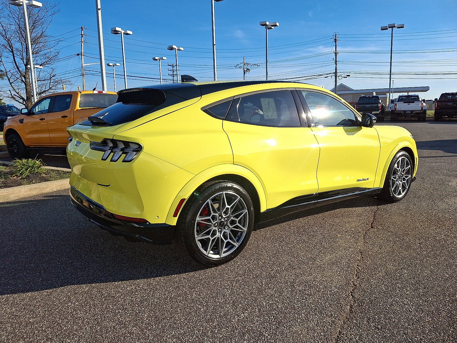 2024 Ford Mustang Mach-E GT - Photo 7