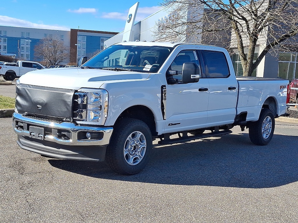 2026 Ford F-250 XLT photo 3