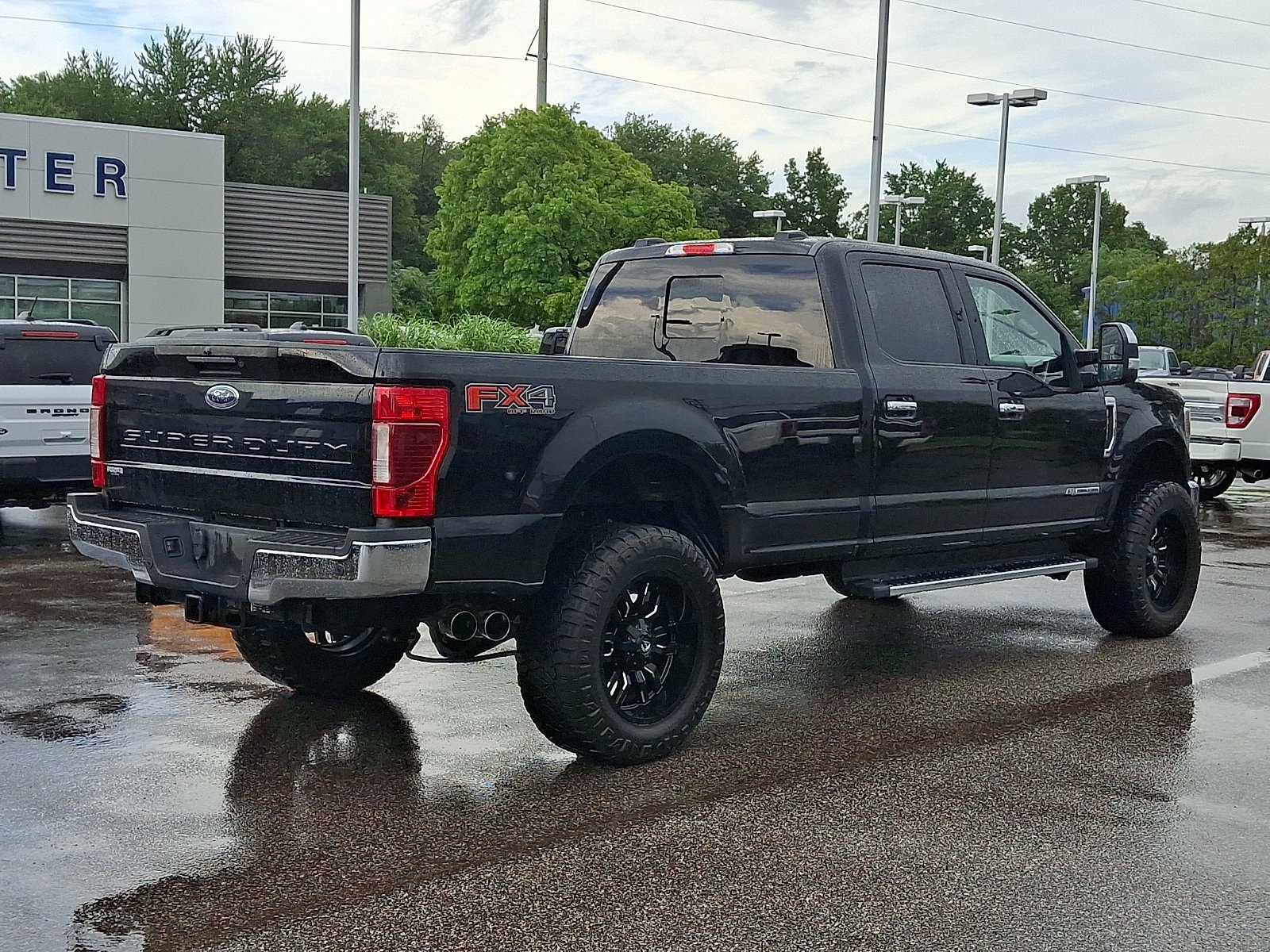 Photo 10
