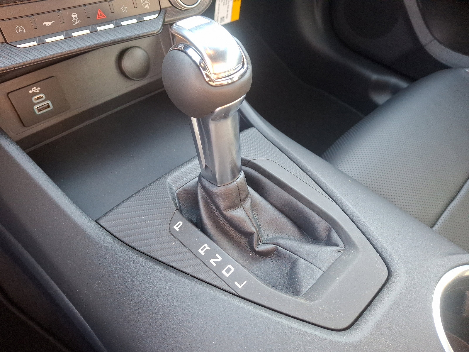 2025 Ford Mustang EcoBoost Premium Fastback - Photo 15