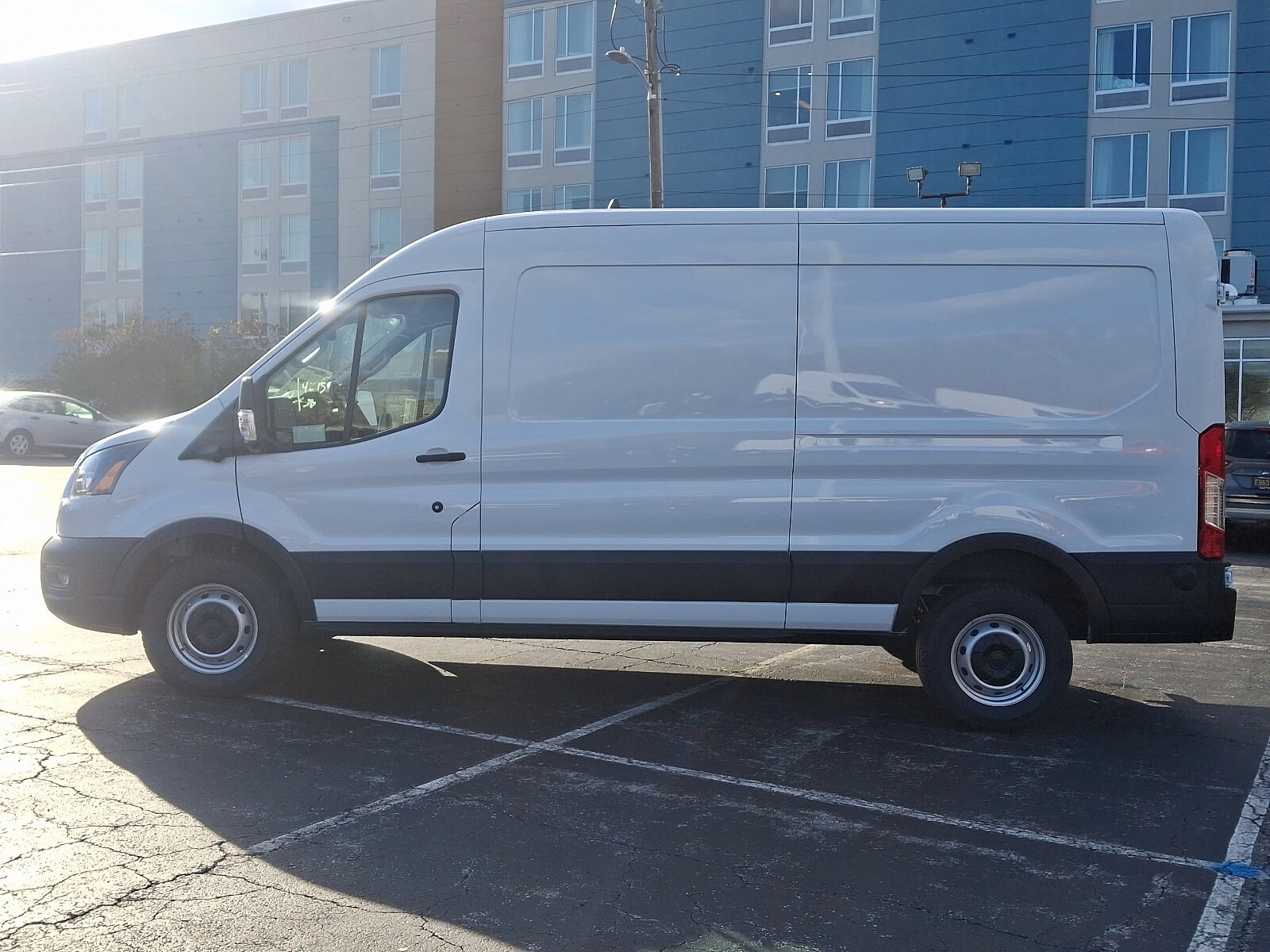 2024 Ford Transit Cargo Van photo 3