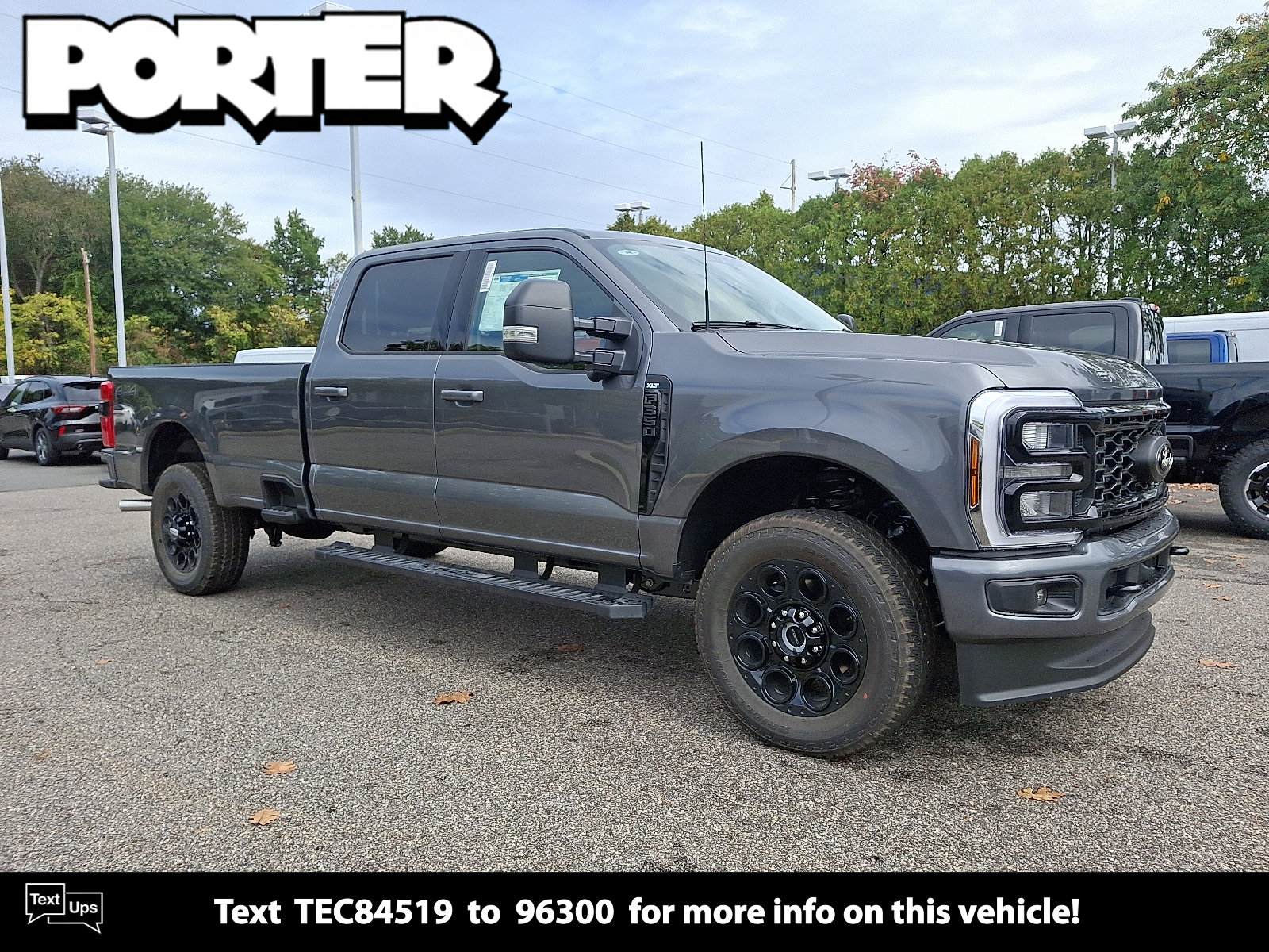 2026 Ford F-350 Super Duty XLT's photo