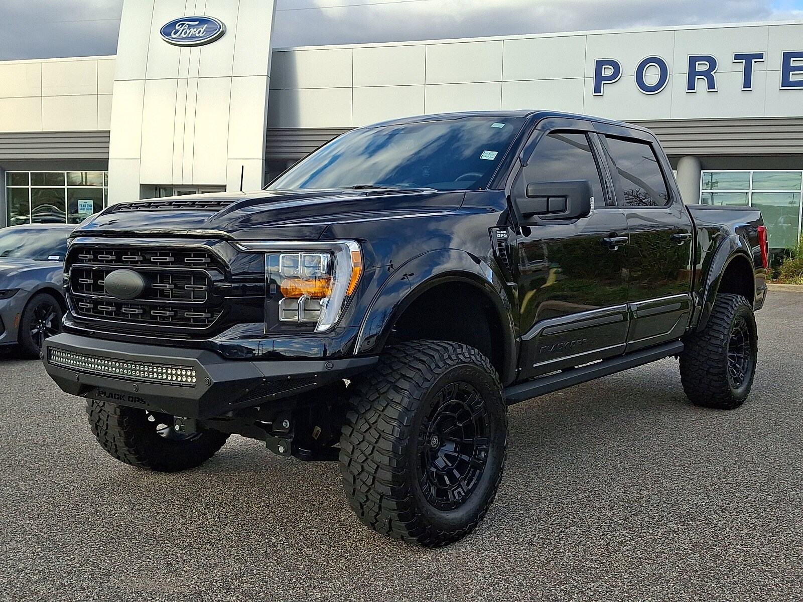 2023 Ford F-150 photo 4