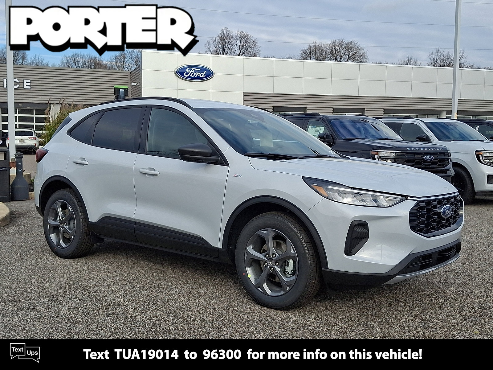 2026 Ford Escape ST-Line's photo