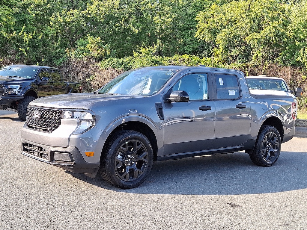 New 2025 Ford Maverick XLT Truck