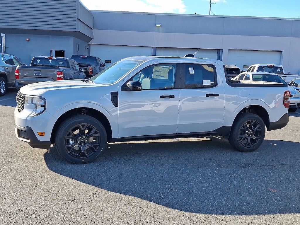 2026 Ford Maverick XLT photo 4