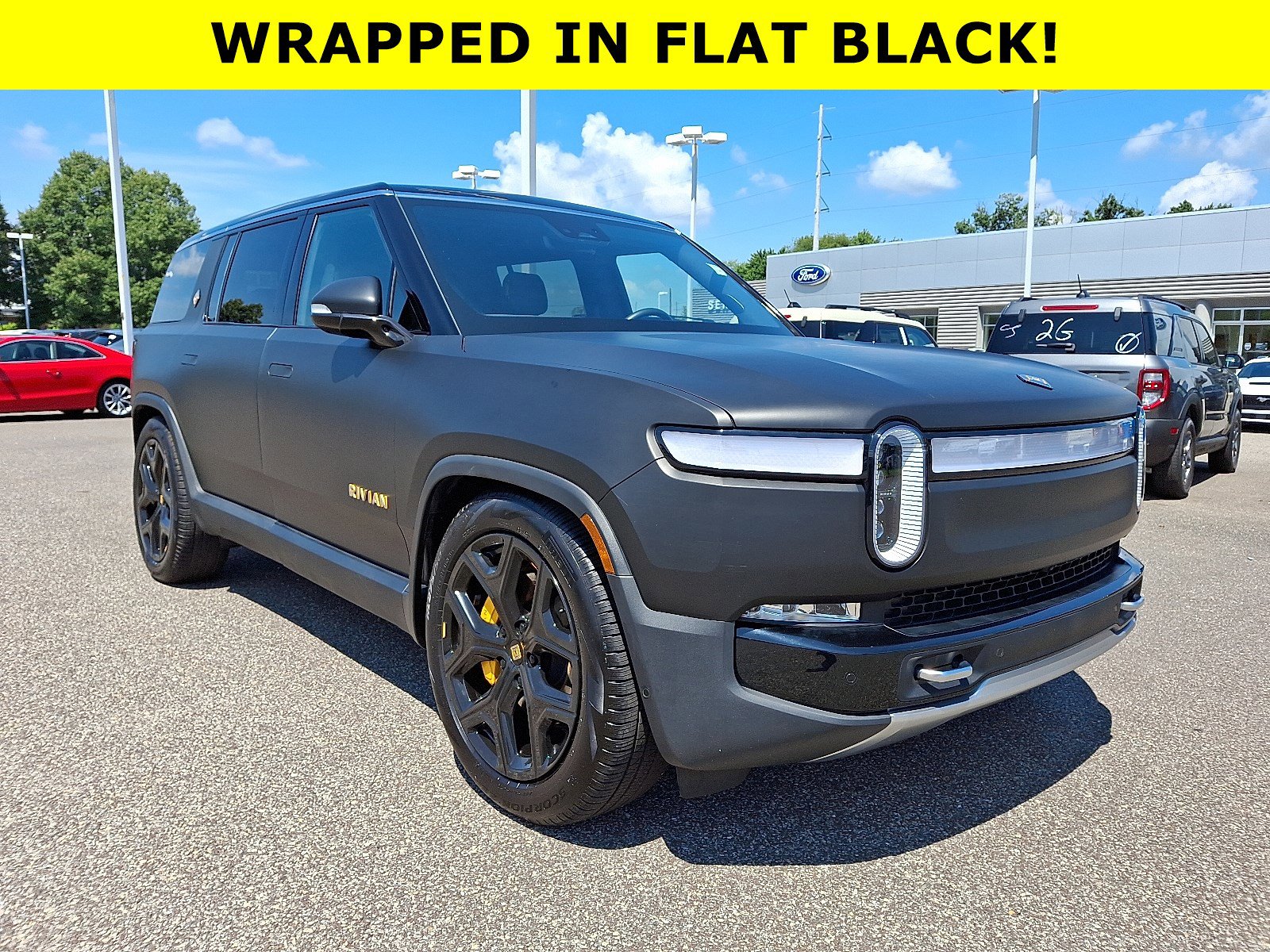 Used 2023 Rivian R1S Adventure with VIN 7PDSGABA2PN021423 for sale in Newark, DE