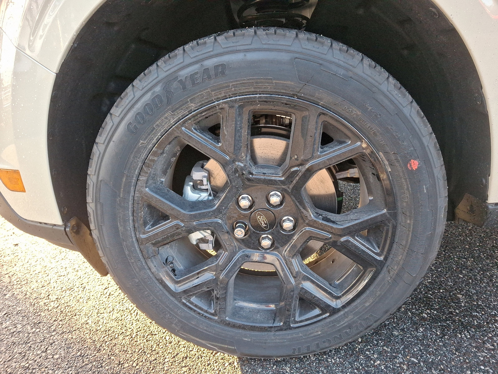 2025 Ford Maverick XLT - Photo 18