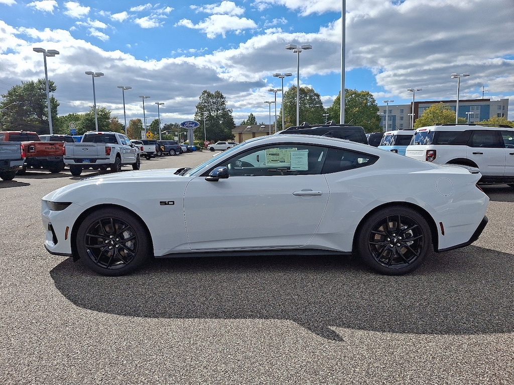New 2025 Ford Mustang GT Premium Fastback