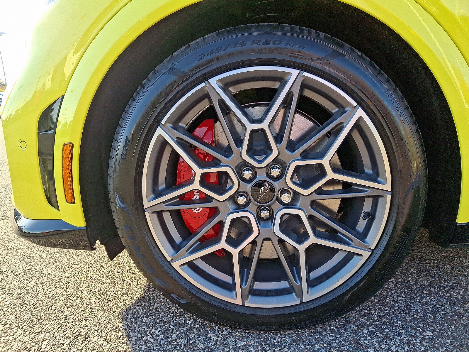 2024 Ford Mustang Mach-E GT - Photo 18