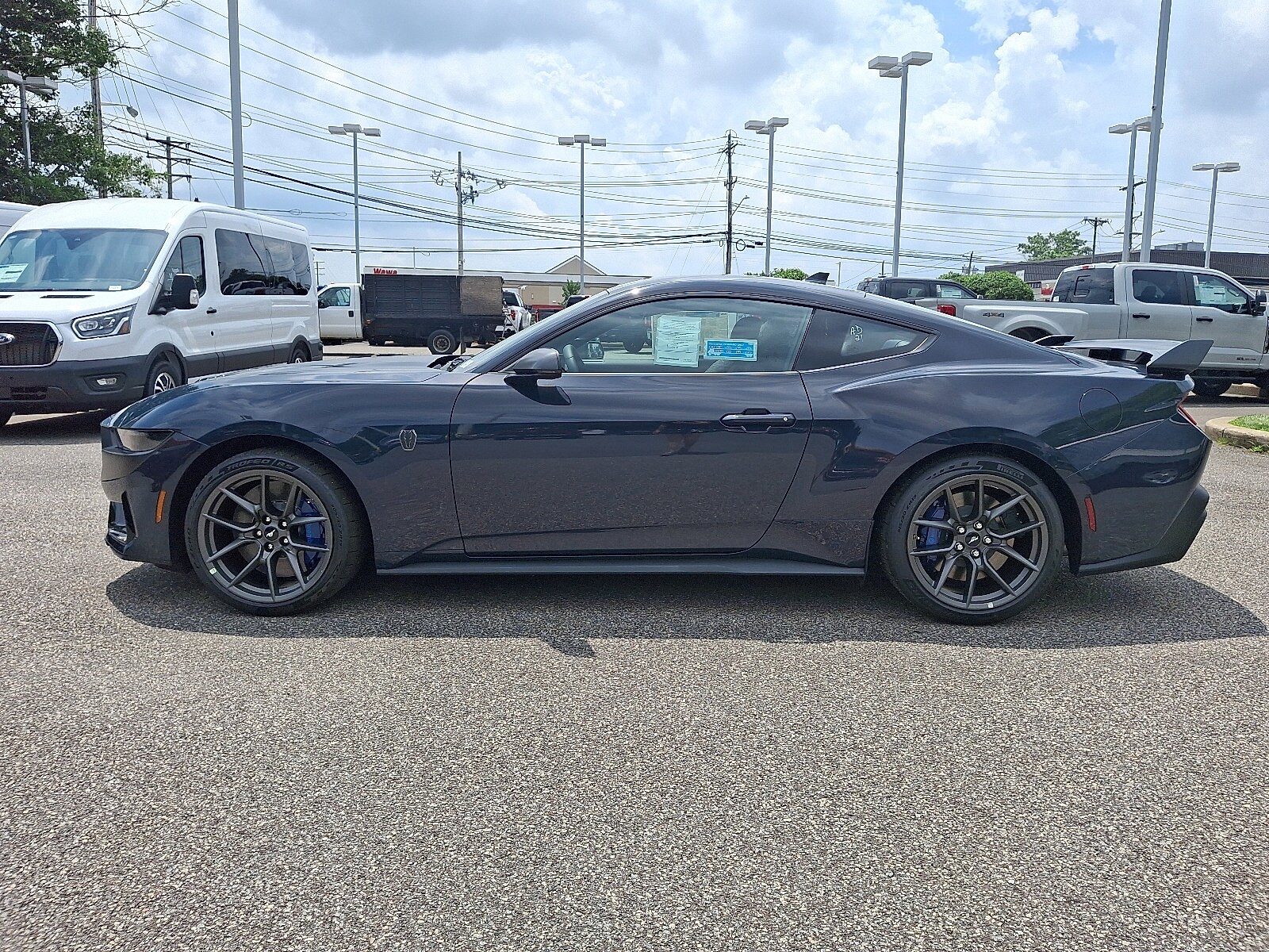 2025 Ford Mustang Dark Horse Premium photo 4